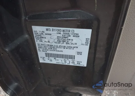 2005 Ford F-150 Lariat/Xlt из США, поврежденный, VIN 1FTPW12555FA26495